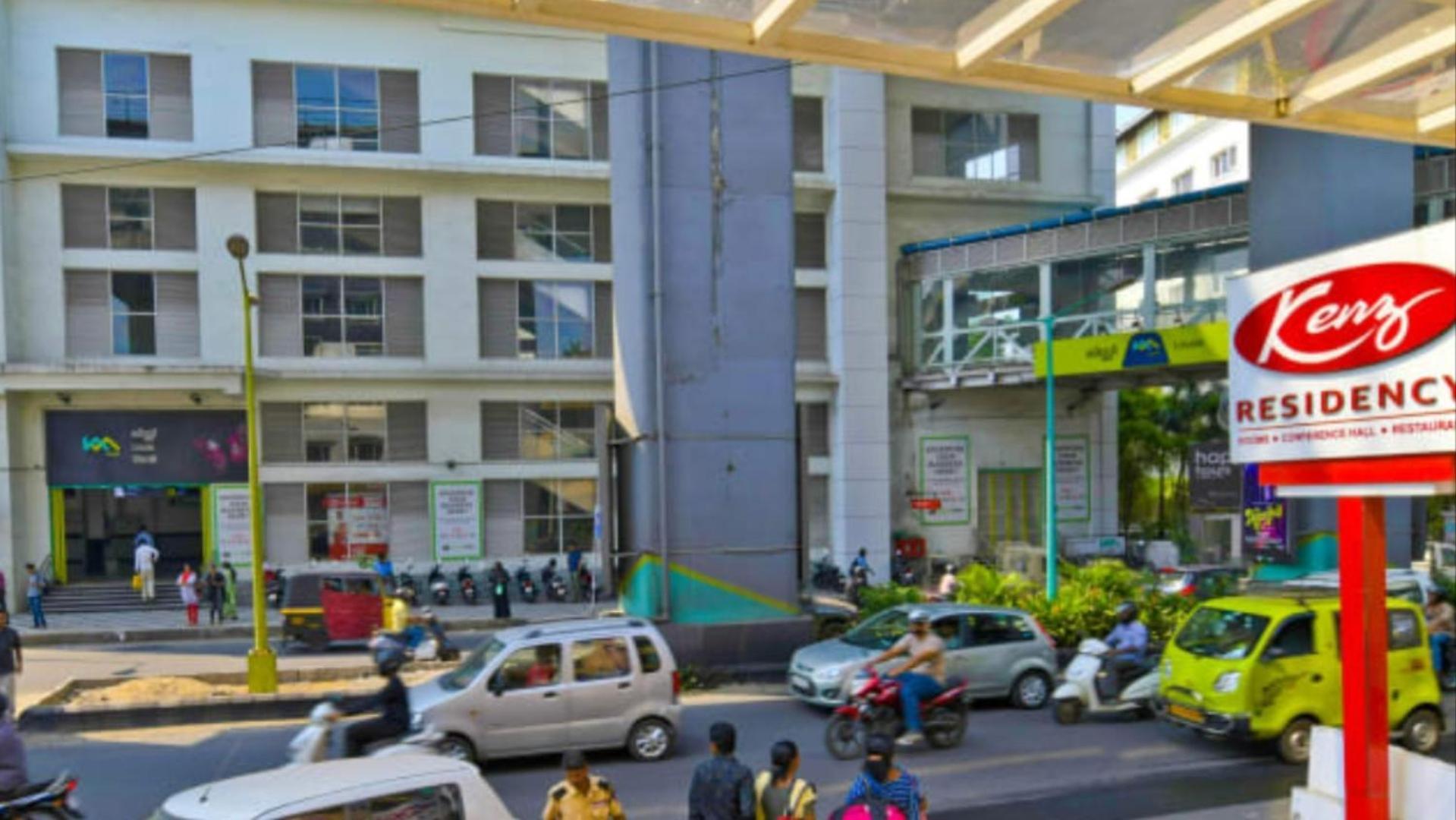 Kenz Residency Hotel Kochi Kültér fotó