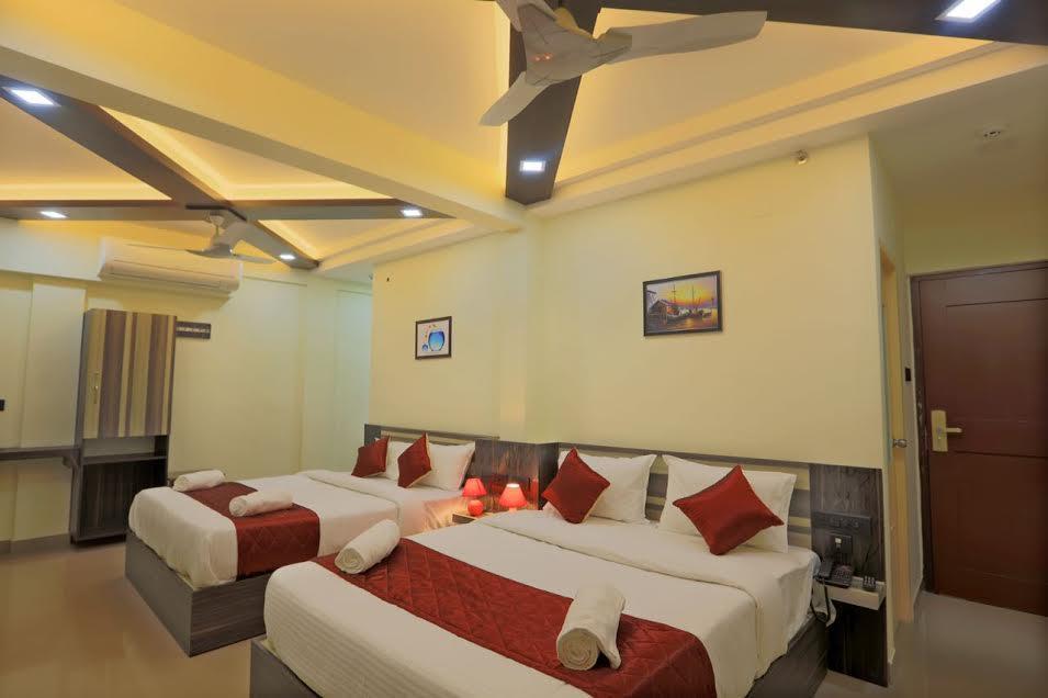 Kenz Residency Hotel Kochi Kültér fotó